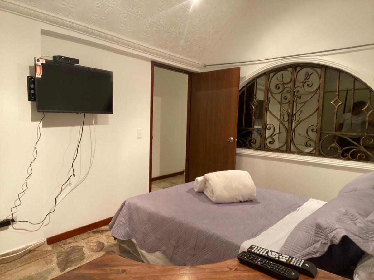 بوغوتا Santa Ana Luxury Rentals Hotel المظهر الخارجي الصورة